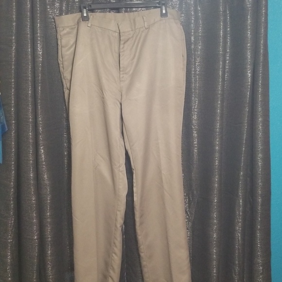 Men's Axist slacks 38 x 32 - Picture 1 of 6